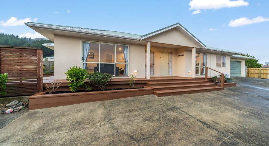  at 8 Concord Street, Wainuiomata, Lower Hutt