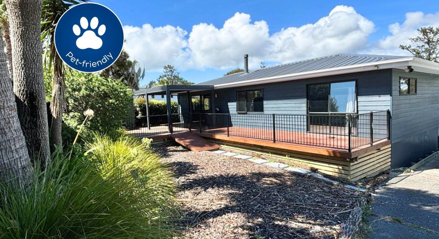  at 209 Whangaparaoa Road, Red Beach, Whangaparāoa