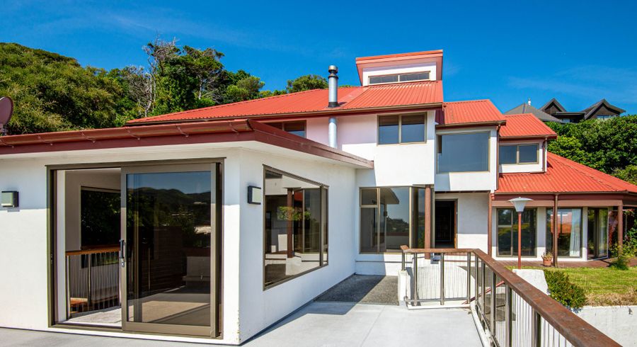  at 146 Motuhara Road, Plimmerton, Porirua, Wellington