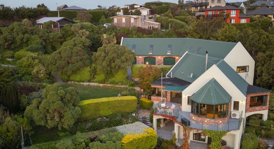  at 18 Rockview Place, Mount Pleasant, Christchurch