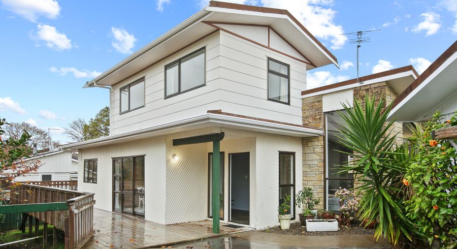  at 25 Montana Place, Merrilands, New Plymouth, Taranaki