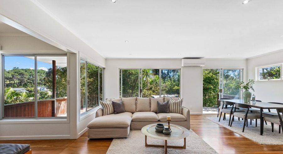  at 81 Park Rise, Campbells Bay, North Shore City, Auckland