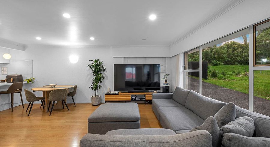  at 2/38 Corunna Road, Milford, North Shore City, Auckland