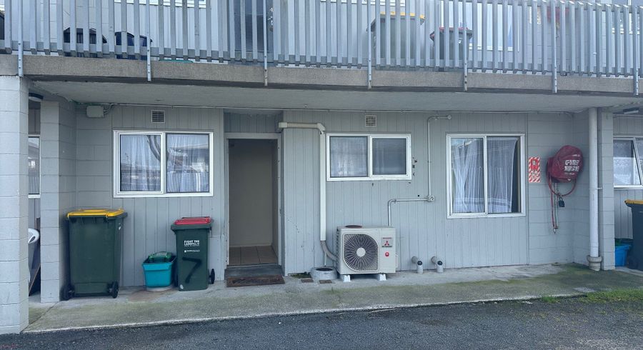  at 2/41 Cameron Road, Hamilton East, Hamilton, Waikato