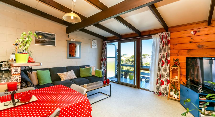  at 1/164 Frankley Road, Frankleigh Park, New Plymouth