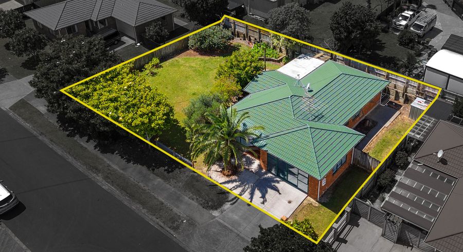  at 18 Eastland Road, Flat Bush, Auckland