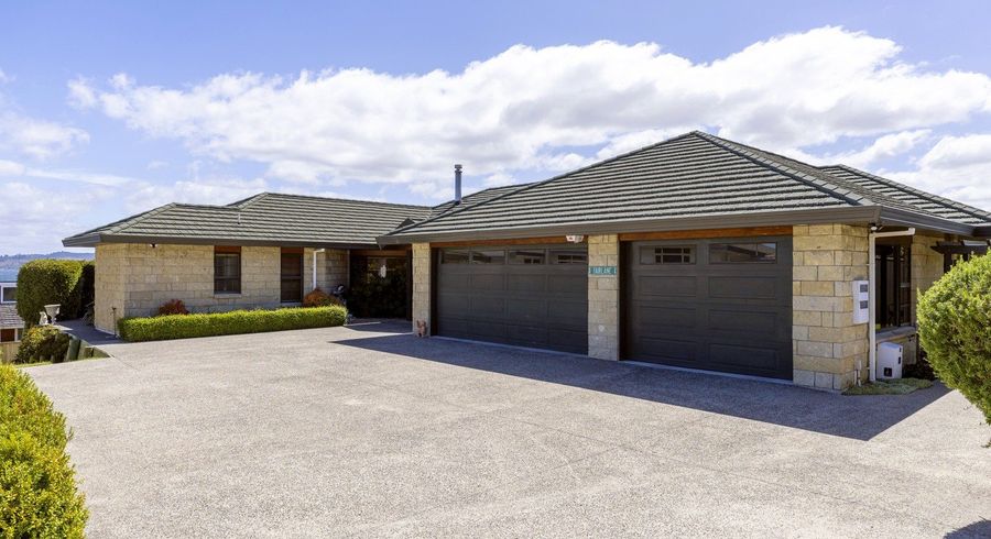 at 6 Maniapoto Grove, Waipahihi, Taupo, Waikato