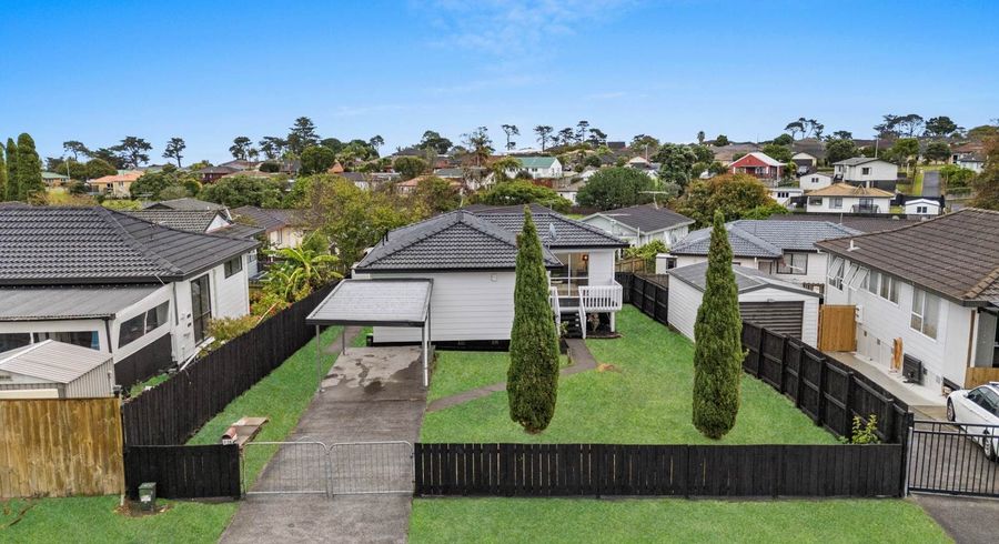  at 2/14 Silver Creek Road, Weymouth, Manukau City, Auckland