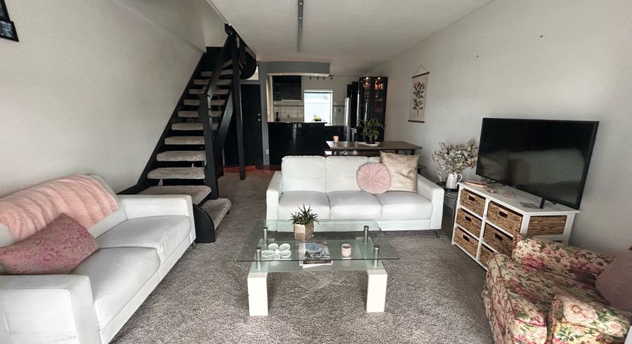  at 235 Marine Parade, Napier South, Napier
