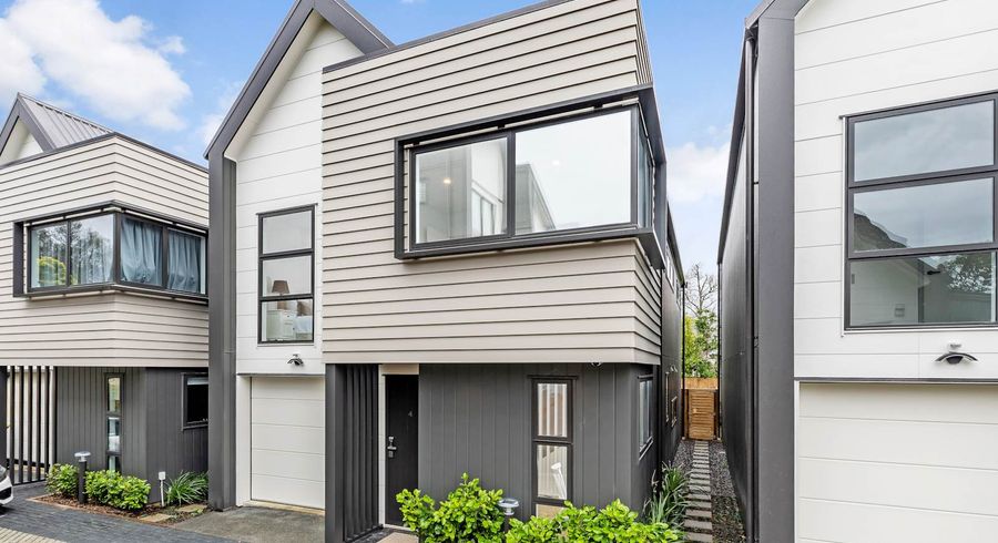  at 4 Te Uru Lane, Takapuna, Auckland