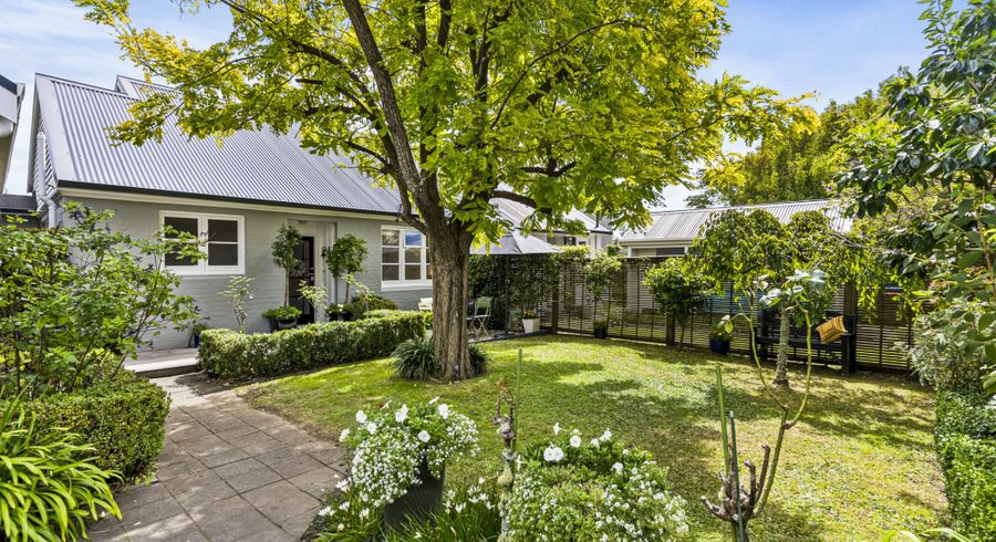  at 25A Edmund Street, Saint Heliers, Auckland