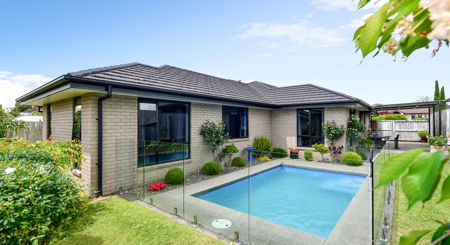  at 8 Carlingford Rise, Dinsdale, Hamilton