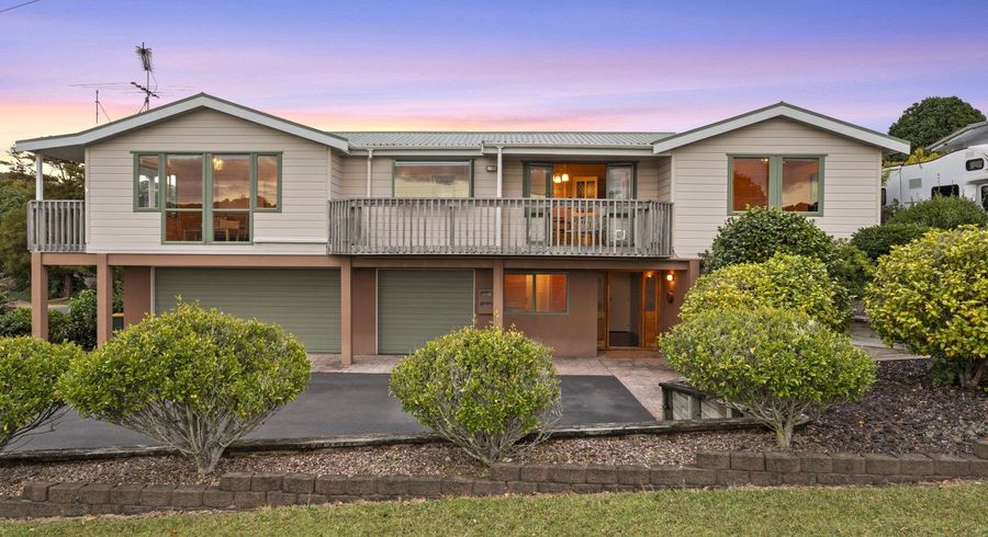  at 27 Tui Street, Oneroa, Waiheke Island, Auckland