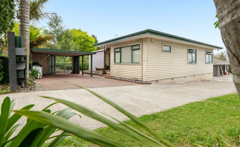  at 2 CAMBRIDGE ROAD, Judea, Tauranga