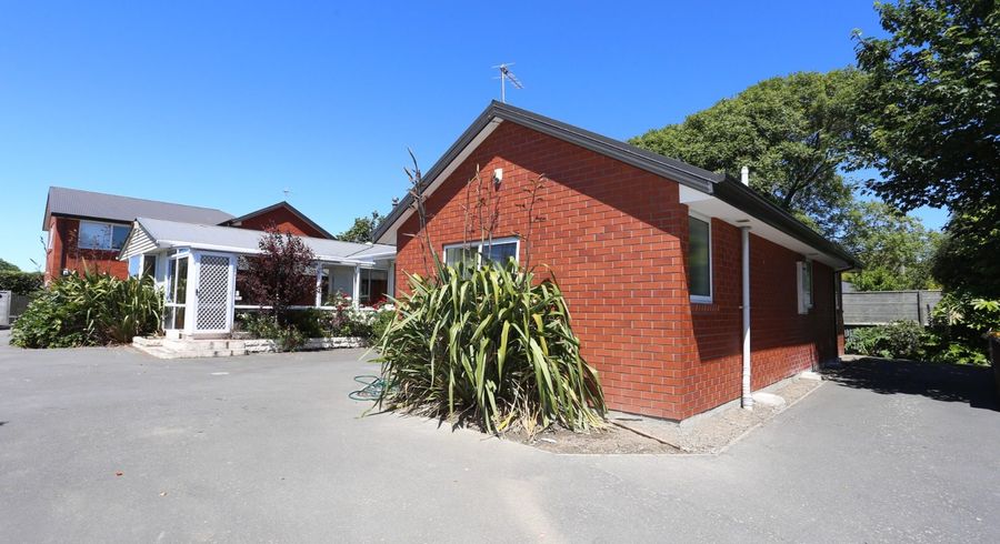 at 126 Waimairi Road, Ilam, Christchurch City, Canterbury