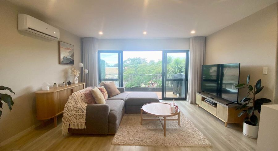  at 4/35 Rutland Road, Mount Wellington, Auckland City, Auckland