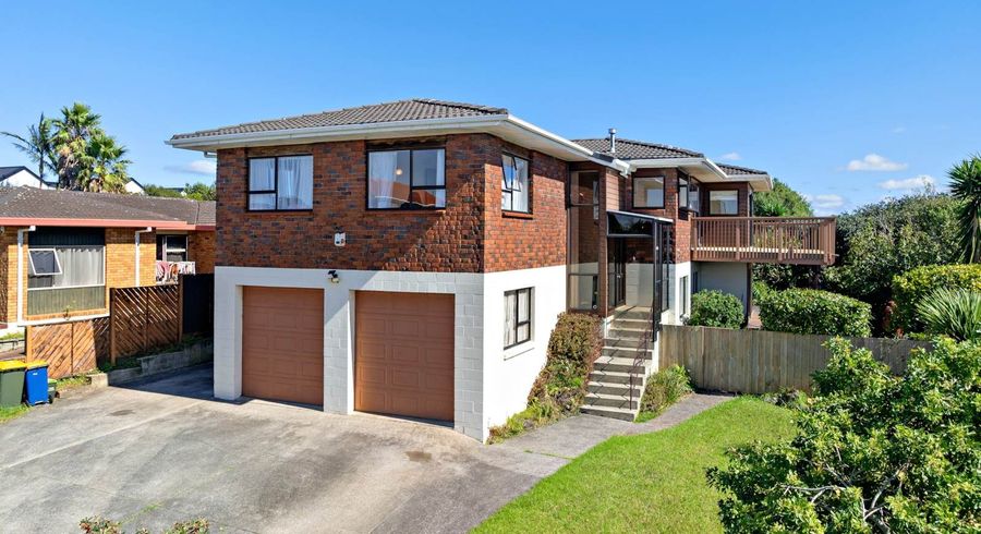  at 24 White Heron Drive, Massey, Waitakere City, Auckland
