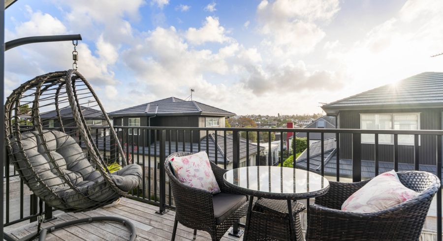  at 12 Panoni Lane, Howick, Manukau City, Auckland