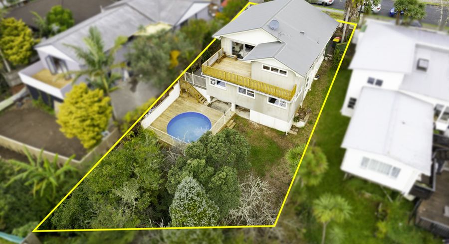  at 87 Saddleback Rise, Murrays Bay, North Shore City, Auckland