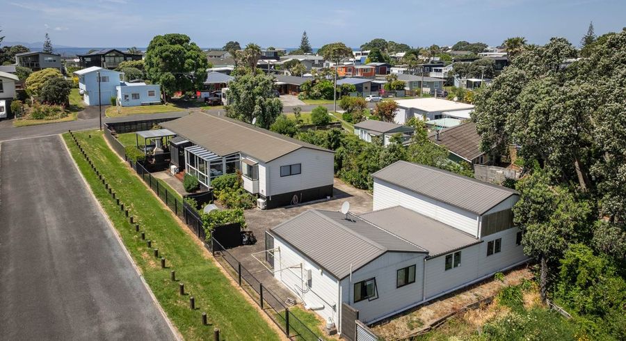 at 10 Hillview Road, Waihi Beach, Waihi Beach