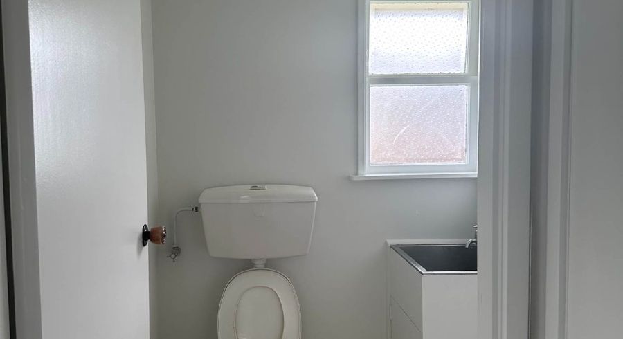  at 1/35 Alexander Avenue, Papatoetoe, Auckland