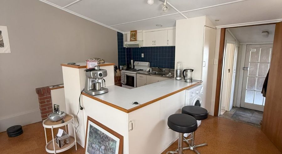  at 4 Springleigh Avenue, Mount Albert, Auckland City, Auckland