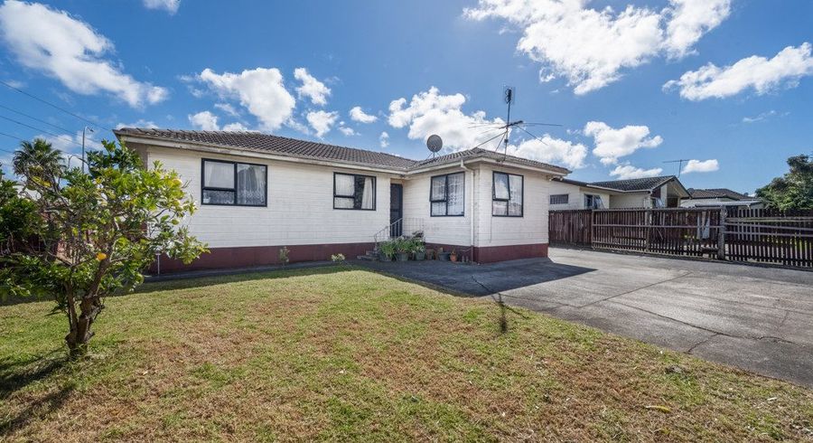  at 27 Dissmeyer Drive, Clover Park, Manukau City, Auckland