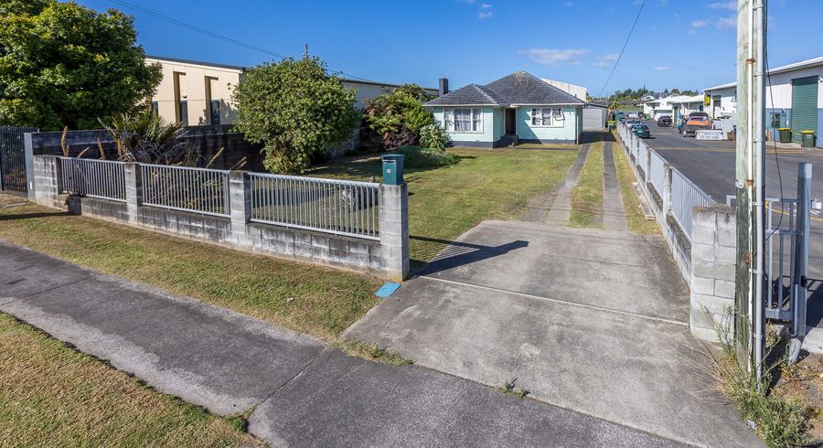  at 28 Tironui Road, Takanini, Auckland