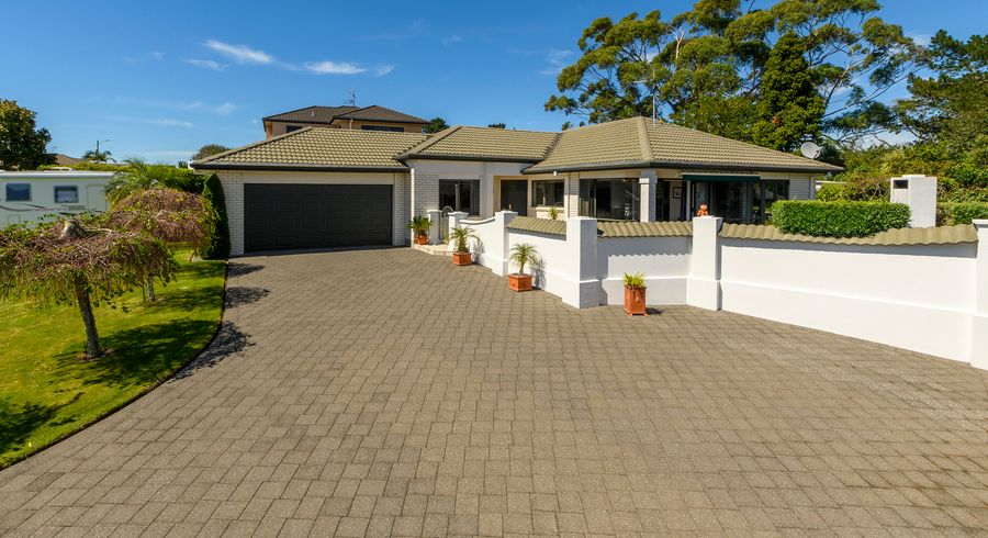  at 61 Stableford Drive, Pyes Pa, Tauranga