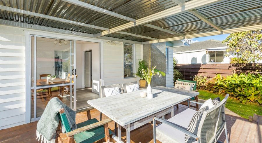  at 5 Camden Road, Totara Park, Upper Hutt
