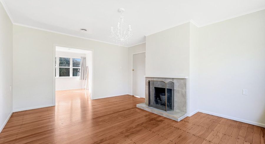  at 2 Dampier Street, Avondale, Auckland City, Auckland