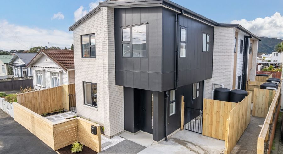  at 4 Jessie Street, Petone, Lower Hutt, Wellington