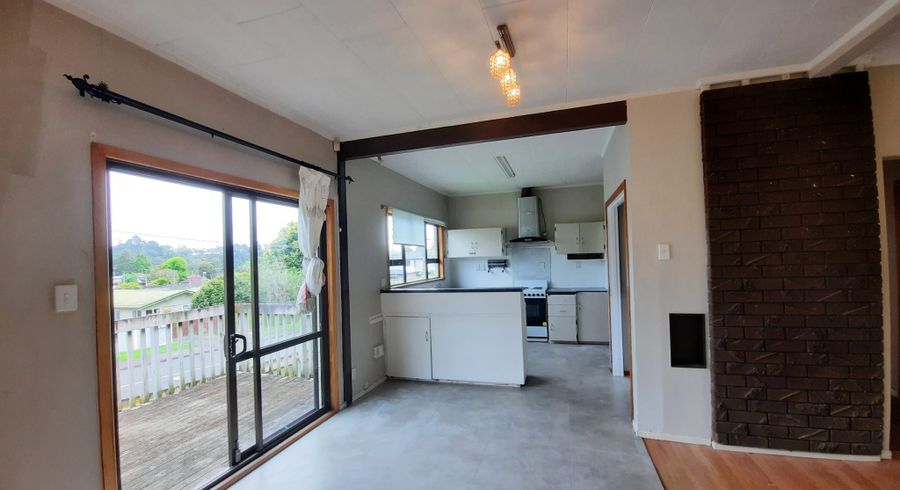  at 2A Valdale Road, Henderson, Waitakere City, Auckland