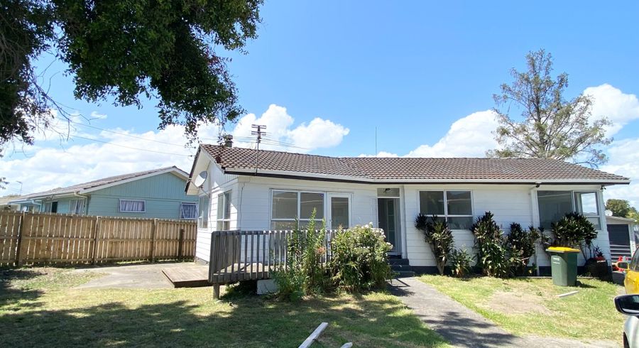  at 218 Browns Road, Manurewa, Auckland