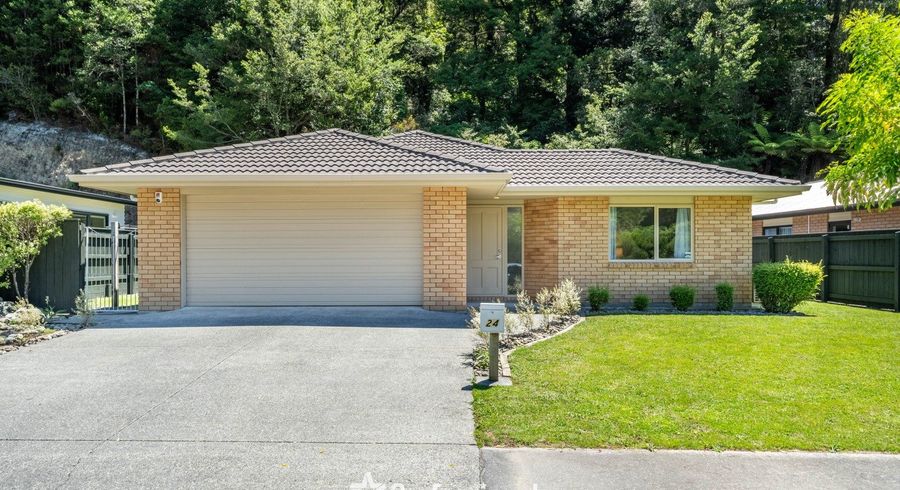  at 24 Aragon Grove, Kingsley Heights, Upper Hutt, Wellington