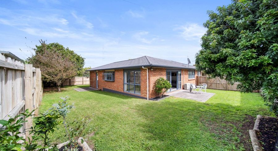  at 16 Eastland Road, Flat Bush, Auckland