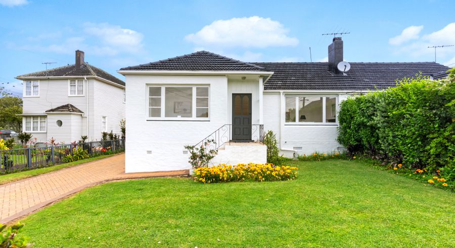  at 2 Daventry Street, Waterview, Auckland City, Auckland