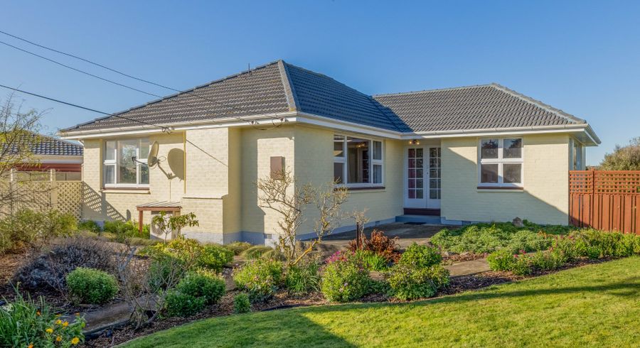  at 16 Colac Street, Avondale, Christchurch