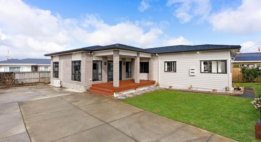  at 9 Pukeora Road, Otahuhu, Auckland