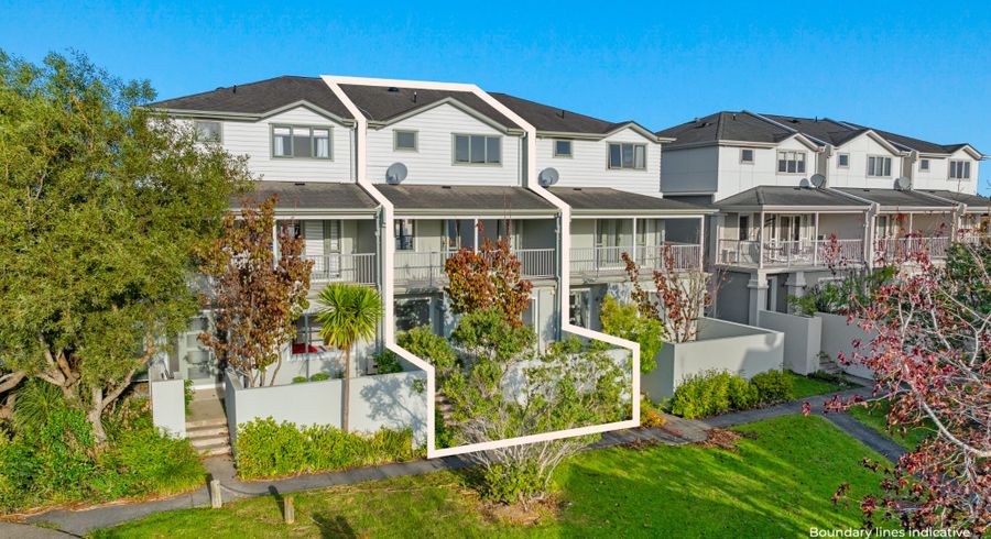  at 2/11 Hatfield Place, Albany Heights, Rodney, Auckland