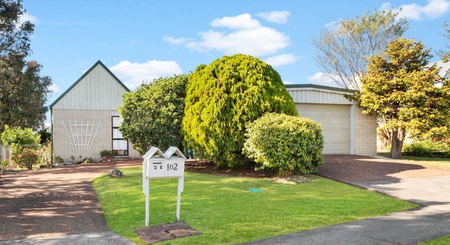  at 102 Marina View Drive, West Harbour, Auckland