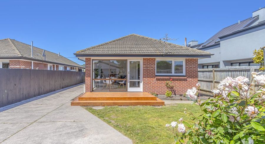  at 1 & 2/25 Hills Road, Edgeware, Christchurch City, Canterbury