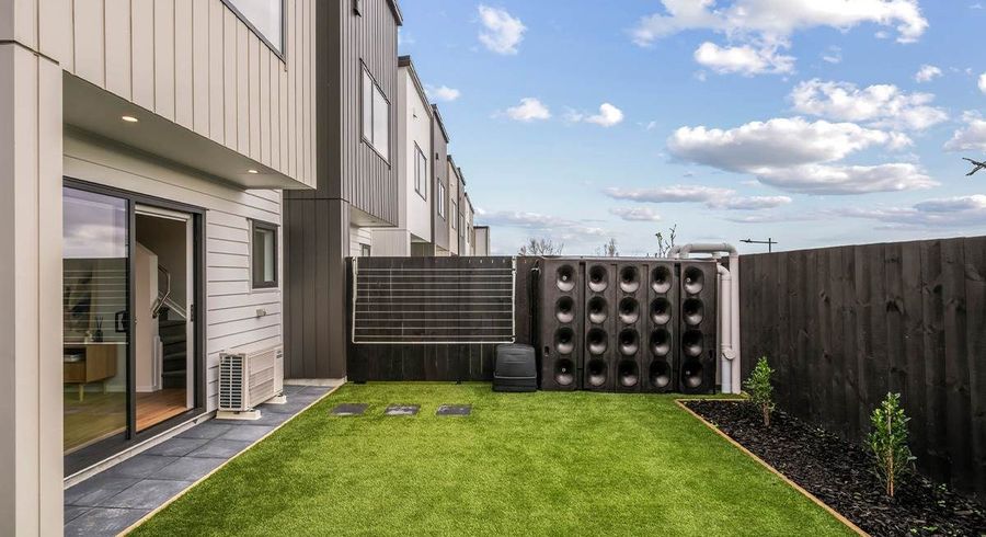  at 48 Moire Road, Massey, Waitakere City, Auckland