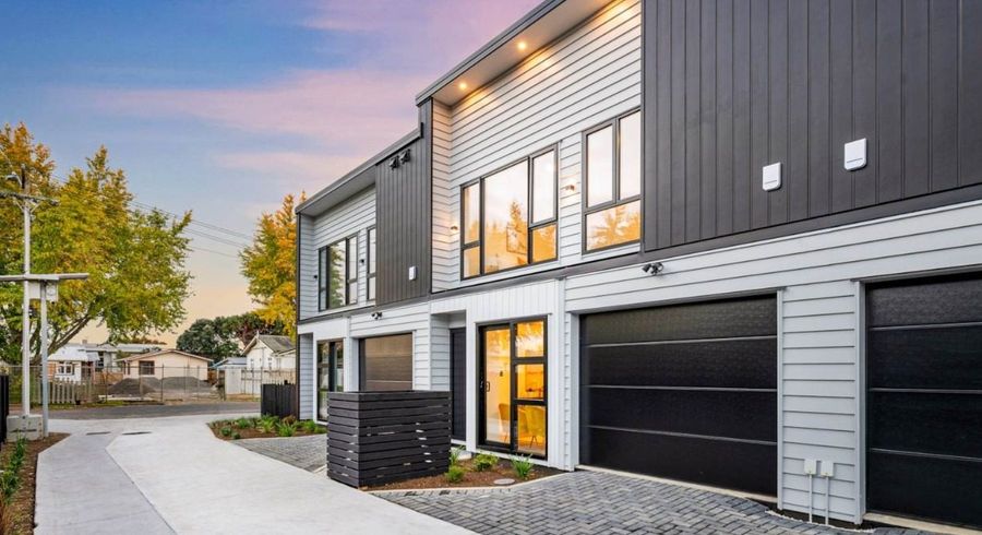  at 3/12 William Street, Mangere East, Auckland