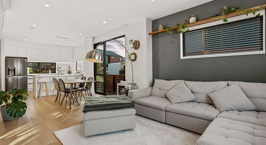  at 33 Waka Moana Drive, Hobsonville, Waitakere City, Auckland