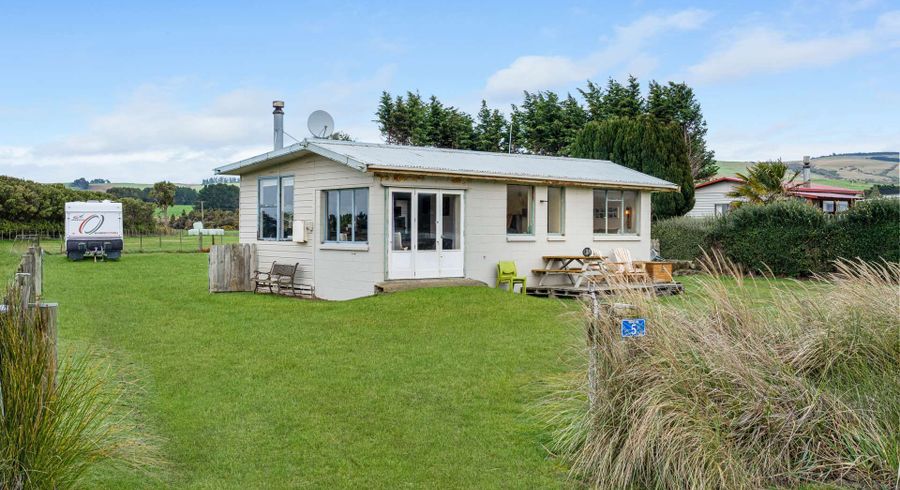  at 5 Lakeside Road, Hinahina