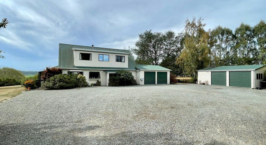  at 166 Longview Road, Sutherlands