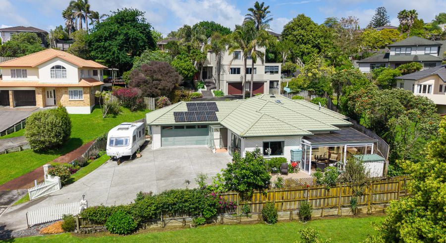  at 16 Sherwood Grove, Northcross, North Shore City, Auckland
