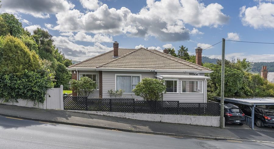  at 18 Lachlan Avenue, North Dunedin, Dunedin, Otago