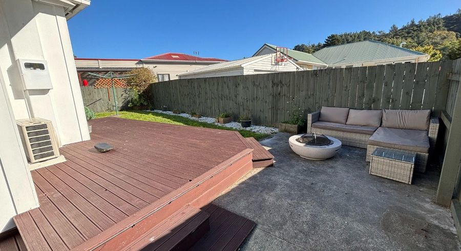  at 18 Young Grove, Stokes Valley, Lower Hutt